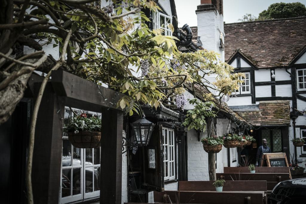 Bull Inn Reading Exterior photo